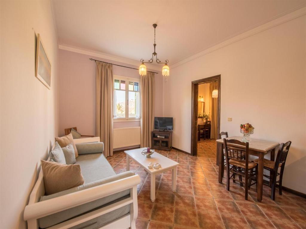 Aparthotel Moongarden Mythimna Zewnętrze zdjęcie